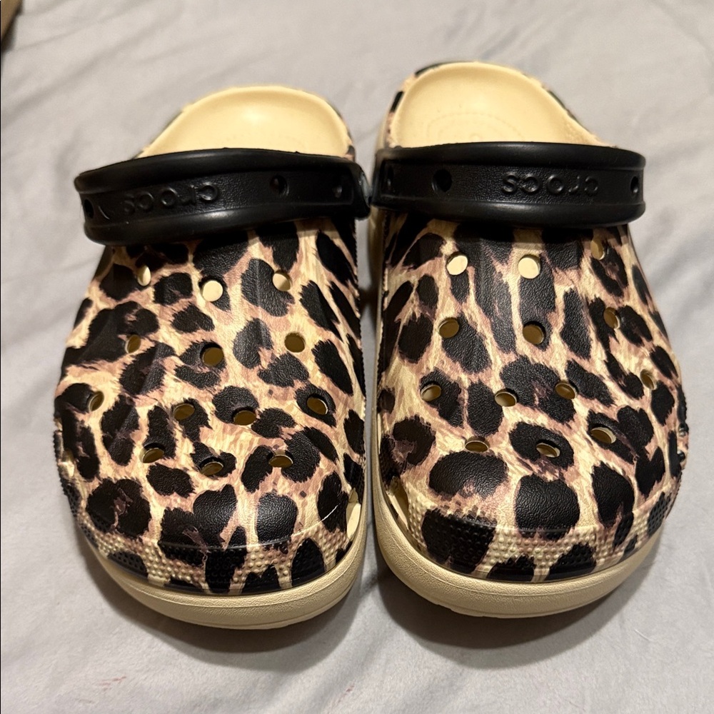 CROCS Women Leopard Print Slippers - Black and Cream